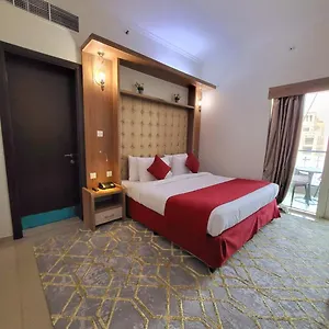 احجز هنا
