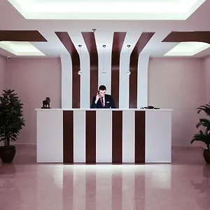 غولدن لونج فندق